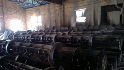 高品質水泥電線桿模具圖片展示 山東嘉祥隆泰水泥制品公司供應與出售轉讓